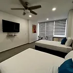 Apt Luxury Wifi Ac Pool At Cartagena